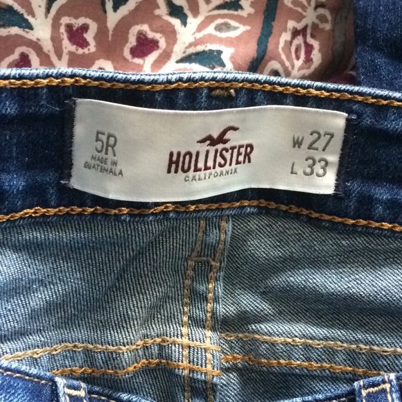 Hollister dark blue jeans - Picture 2 of 4
